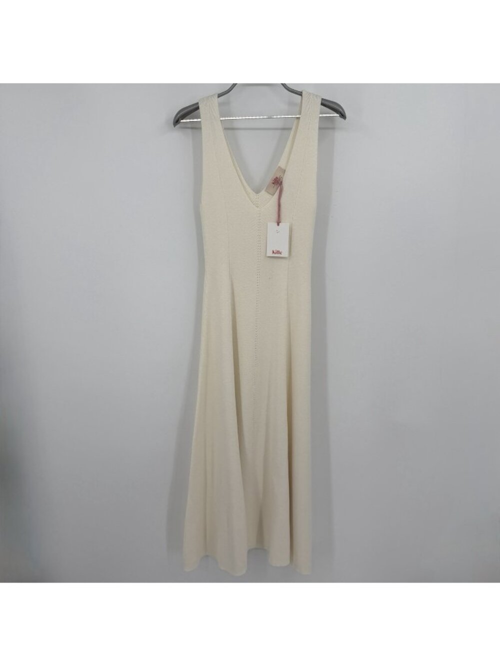 Kilte Collection Cotton-Cashmere Knit V-Neck Kaitlin Midi Dress in Ivory 0 XS
